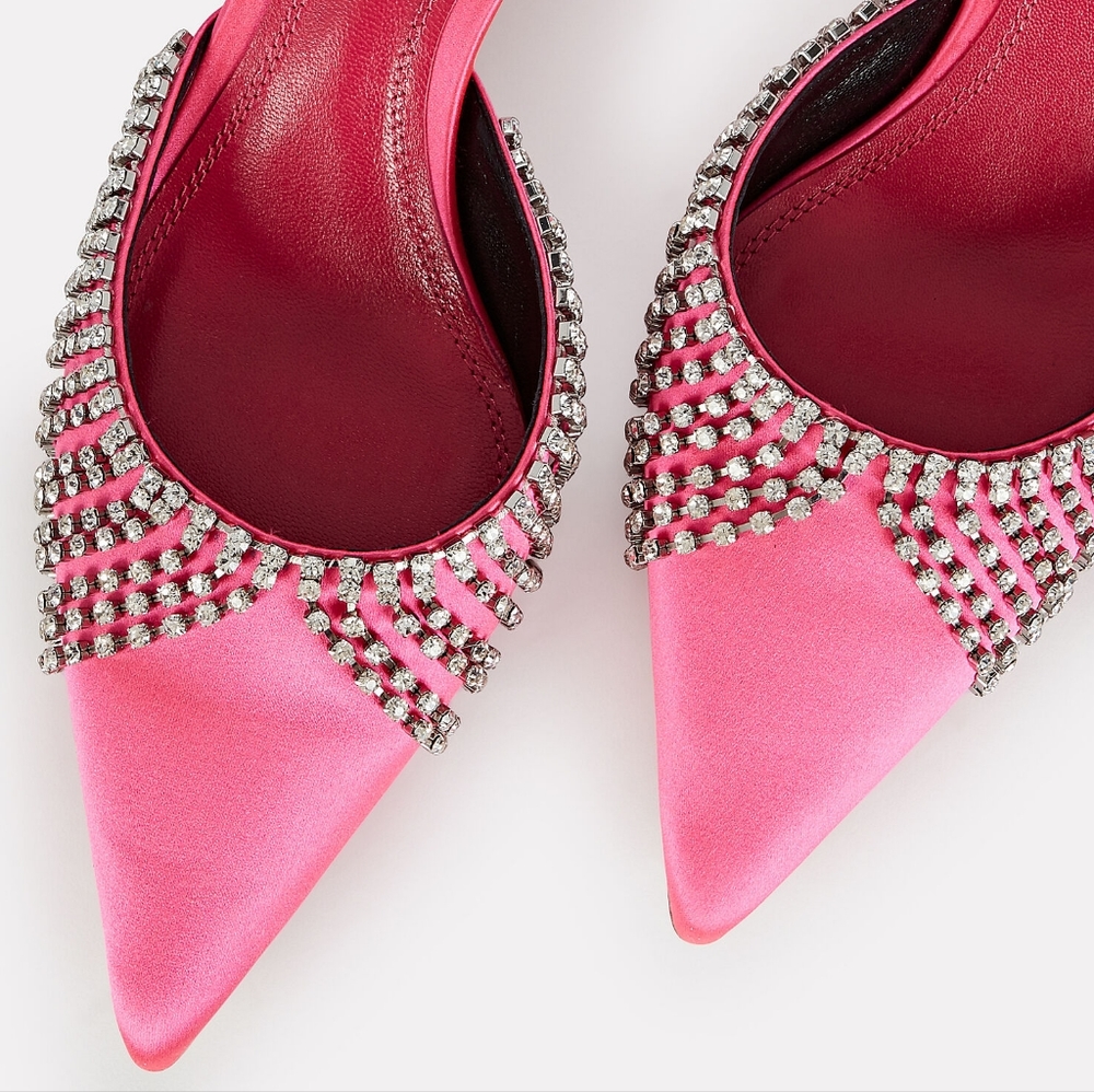 AREA shoes - Picture 2 of 3